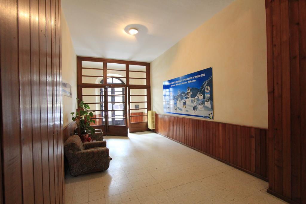 Residence Albergian Pragelato Buitenkant foto